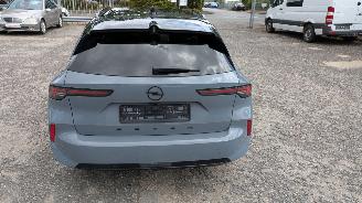 Opel Astra L picture 6