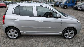 Kia Picanto 3D Silber picture 4
