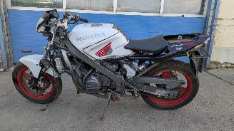 Vrakbiler motor Honda VFR 750 RC24 1986/6