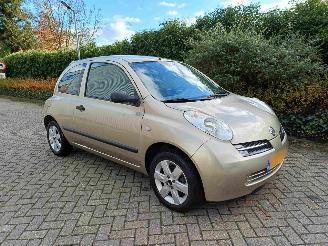 krockskadad bil auto Nissan Micra 1.2 VISIA  3drs 2004/3