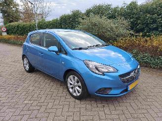 Schadeauto Opel Corsa 1.4 Favourite navi 5drs 2018/8