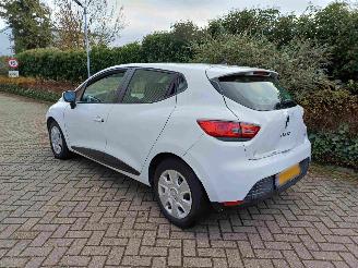 Renault Clio 1.5 dCi ECO Expression 5drs picture 4