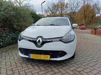Renault Clio 1.5 dCi ECO Expression 5drs picture 19