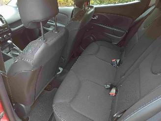 Renault Clio 1.5 dCi ECO Expression 5drs picture 11