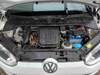 Volkswagen Up! 1.0 high up! WHITE ! 55kw picture 14