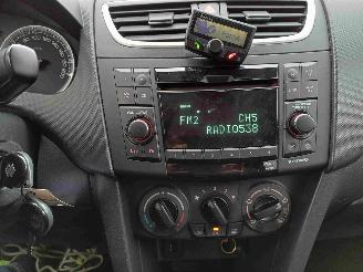 Suzuki Swift 1.2 Bandit EASSS  5drs airco picture 6