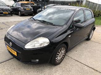Fiat Punto 13JTD E5 5 drs Airco picture 2