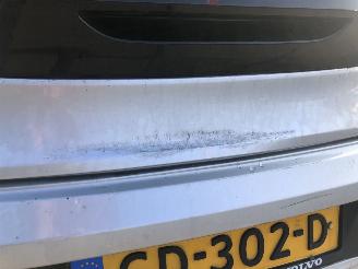 Volvo V-40 Cross Country 1.6 diesel 84kW E5 picture 15