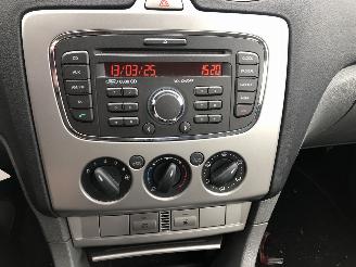 Ford Focus 16i E5 Combi picture 8