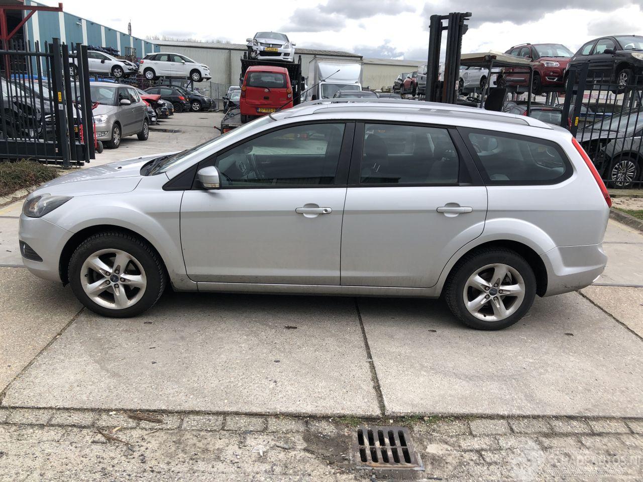 Ford Focus 16i E5 Combi