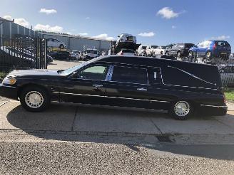 škoda osobní automobily Lincoln Town Car 4.6i V8 164kW 2001/7