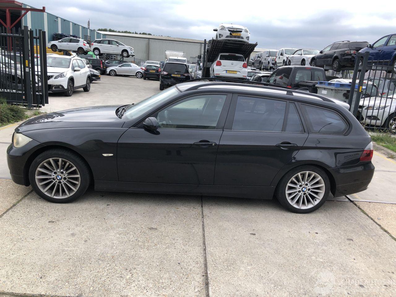 BMW 3-serie 318i Touring