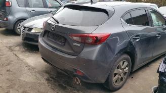 Uttjänta bilar auto Mazda 3 2.0 2014/3