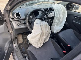 Suzuki Alto  picture 9