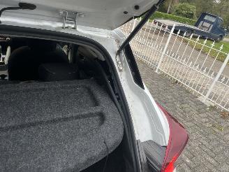 Nissan Micra Automaat !! picture 46