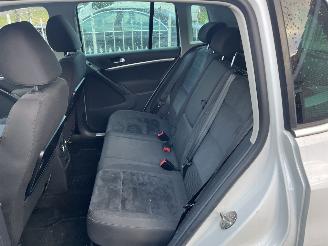 Volkswagen Tiguan Weinig km !! picture 15