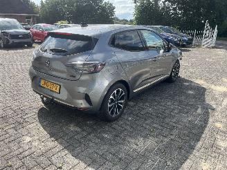 Renault Clio E-TECH HYBRID nieuwstaat picture 5