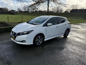 skadebil auto Nissan Leaf Acenta 40 kWh 2018/10