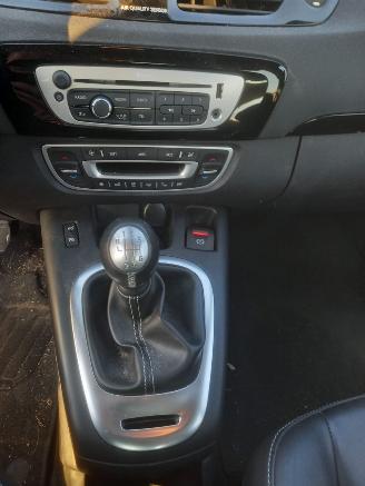 Renault Scenic 1.2 TCE PRIVILEGE picture 15