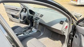 Volvo S-40 AUTOMAAT picture 15