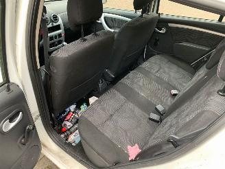 Dacia Sandero  picture 10