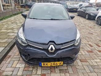 Voiture accidenté Renault Clio 0.9 TCE LIMITED 2017/12