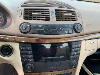 Mercedes E-klasse 200 KOMPRESSOR picture 17