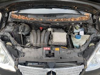 Mercedes A-klasse a 150 picture 16