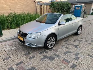 Volkswagen Eos 2.0 16V FSI picture 2