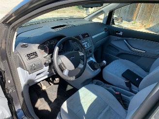 Ford C-Max 1.6 16V TREND picture 10