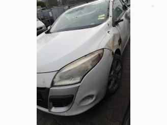 Renault Mégane Megane III Coupe (DZ), Hatchback 3-drs, 2008 / 2016 1.6 16V picture 4