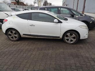 Renault Mégane Megane III Coupe (DZ), Hatchback 3-drs, 2008 / 2016 1.6 16V picture 5