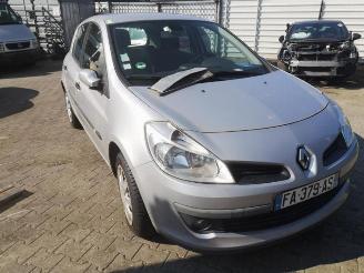 Renault Clio Clio III (BR/CR), Hatchback, 2005 / 2014 1.5 dCi 85 picture 9