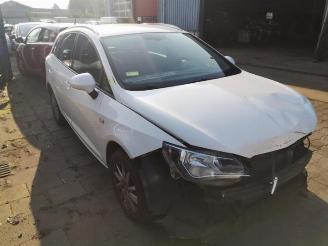 Seat Ibiza Ibiza ST (6J8), Combi, 2010 / 2016 1.6 TDI 90 picture 2