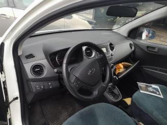 Hyundai I-10 i10 (B5), Hatchback, 2013 / 2019 1.0 12V picture 6