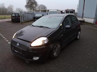 Fiat Grande Punto Grande Punto (199), Hatchback, 2005 1.4 16V picture 3