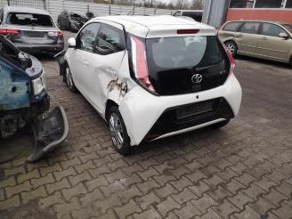 Toyota Aygo Aygo (B40), Hatchback, 2014 1.0 12V VVT-i picture 4