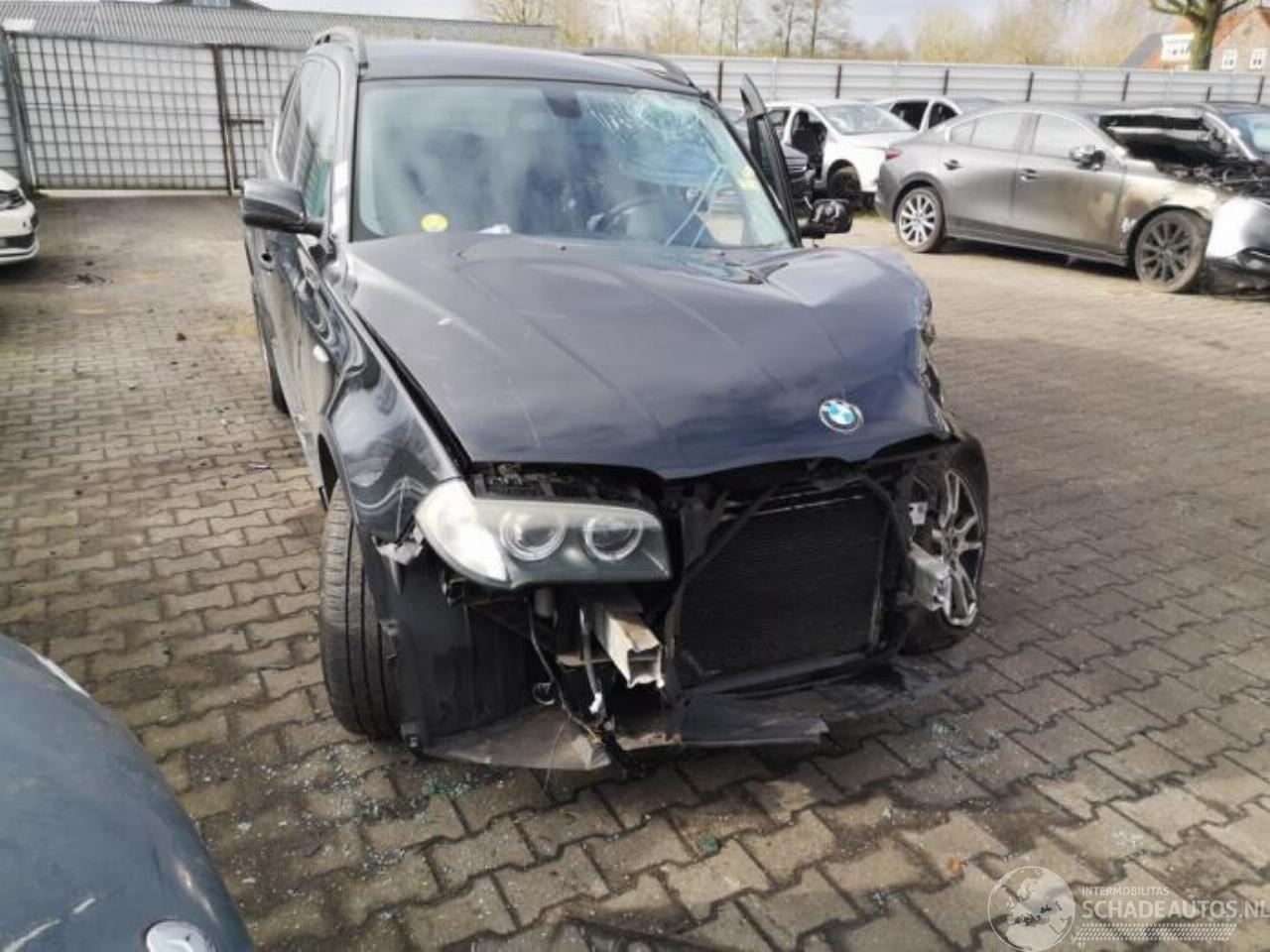 BMW X3 X3 (E83), SUV, 2004 / 2011 3.0 Si 24V