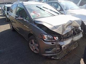 Auto da rottamare Volkswagen Golf Sportsvan Golf VII (AUA), Hatchback, 2012 / 2021 1.6 TDI BlueMotion 16V 2017