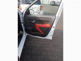 Renault Twingo Twingo III (AH), Hatchback 5-drs, 2014 0.9 Energy TCE 90 12V picture 12