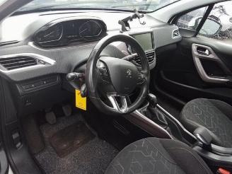 Peugeot 2008 2008 (CU), MPV, 2013 / 2019 1.2 Vti 12V PureTech 82 picture 6