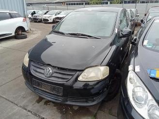 Volkswagen Fox Fox (5Z), Hatchback, 2005 / 2012 1.2 picture 2