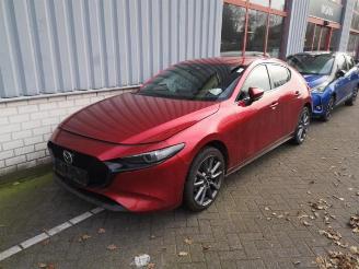 demontáž osobní automobily Mazda 3 3 Sport (BP), Hatchback, 2018 2.0 SkyActiv-G 122 Mild Hybrid 16V 2021/6