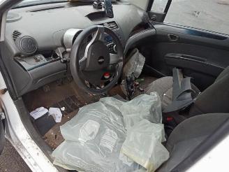 Chevrolet Spark Spark (M300), Hatchback, 2010 1.0 16V picture 7