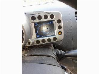 Chevrolet Spark Spark (M300), Hatchback, 2010 1.0 16V picture 8