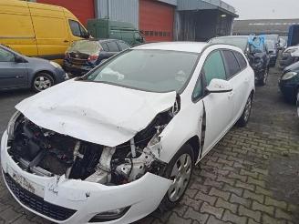 Uttjänta bilar auto Opel Astra Astra J Sports Tourer (PD8/PE8/PF8), Combi, 2010 / 2015 1.3 CDTI 16V ecoFlex 2012/6