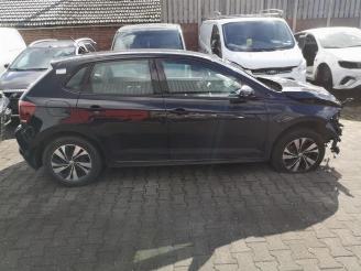 demontáž osobní automobily Volkswagen Polo Polo VI (AW1), Hatchback 5-drs, 2017 1.0 TSI 12V 2018