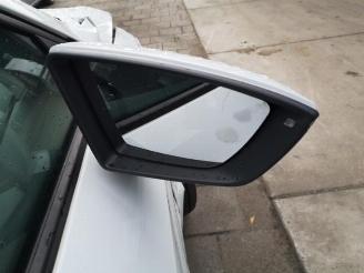 Seat Leon Leon (5FB), Hatchback 5-drs, 2012 / 2020 1.6 TDI Ecomotive 16V picture 29