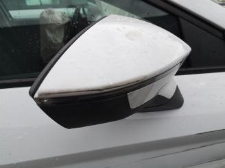 Seat Leon Leon (5FB), Hatchback 5-drs, 2012 / 2020 1.6 TDI Ecomotive 16V picture 31