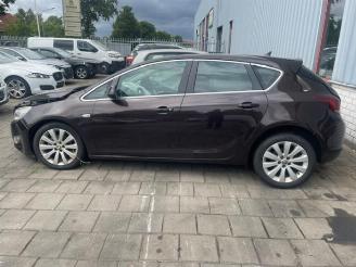 rozbiórka samochody osobowe Opel Astra Astra J (PC6/PD6/PE6/PF6), Hatchback 5-drs, 2009 / 2015 1.4 Turbo 16V 2012/6